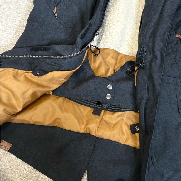 Roxy Womens Tribe DryFlight Jacket Size Small Black Hooded Insulated Ski Parka - Picture 11 of 16